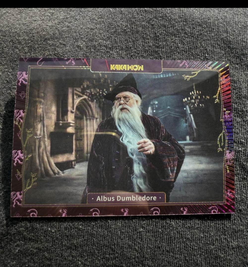 Kakawow trading card of John Lithgow as Albus Dumbledore in the Great Hall of Hogwarts