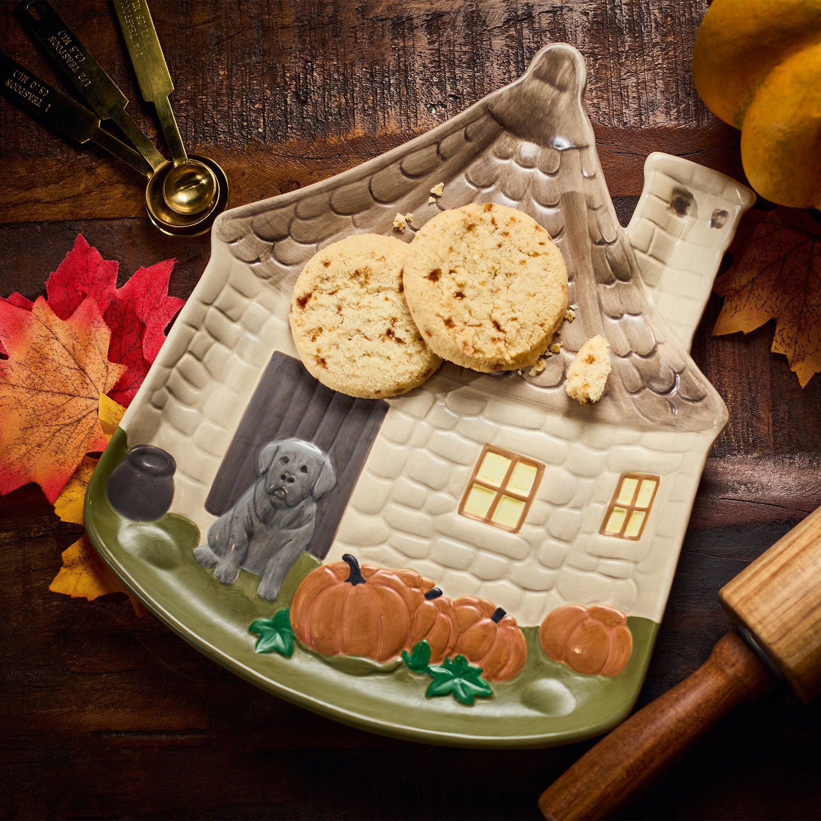 Hagrid's Hut Plate from the Hagrid's Hut Collection at the Harry Potter Shop